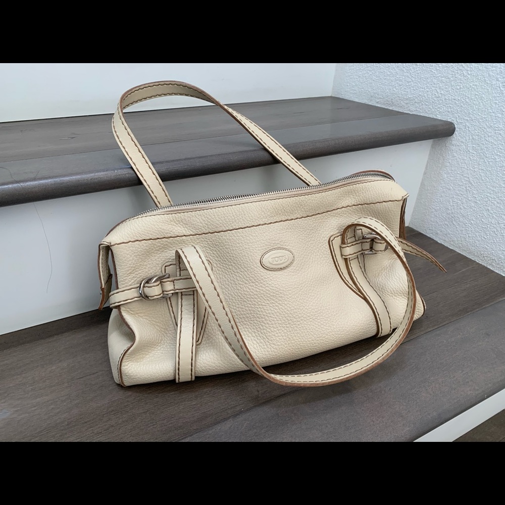 Authentic Tod’s Handbag - Picture 5 of 8